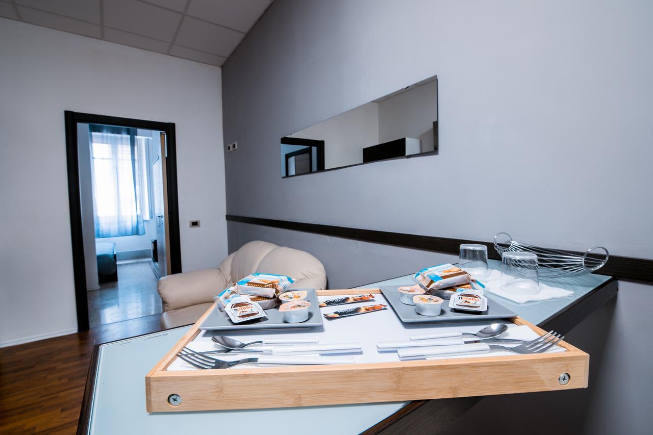 פלרמו Maqueda Central Suites מראה חיצוני תמונה